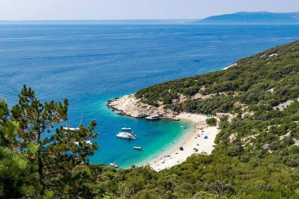 Atraktivna Kuca Sa Saunom I Grijanim Jacuzzijem Villa Cres 0*,  Croatia