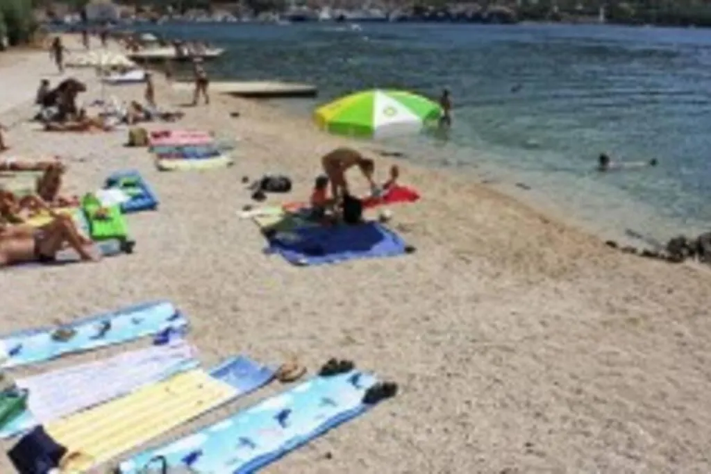 Holiday home Atraktivna Kuca Sa Saunom I Grijanim Jacuzzijem Villa Cres Croatia