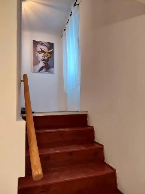Atraktivna Kuca Sa Saunom I Grijanim Jacuzzijem Villa Cres 0*,  Croatia