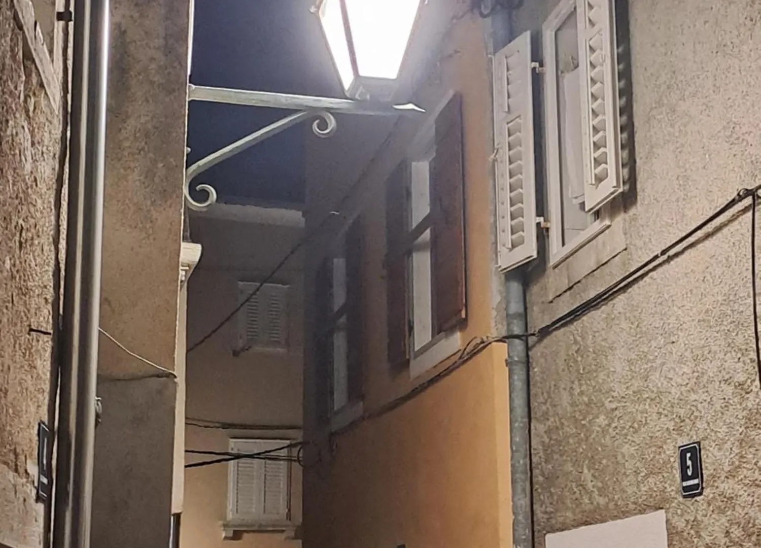 Atraktivna Kuca Sa Saunom I Grijanim Jacuzzijem Villa Cres Croatia