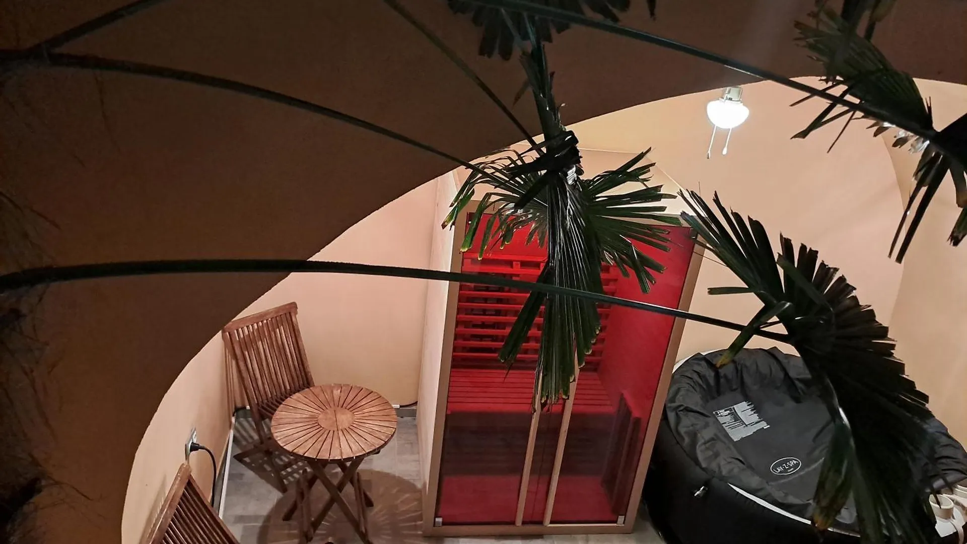 Atraktivna Kuca Sa Saunom I Grijanim Jacuzzijem Villa Cres Holiday home